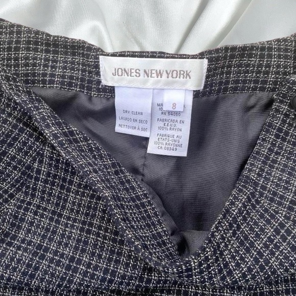 Y2k academia navy plaid skirt by Jones New York - Picture 2 of 4